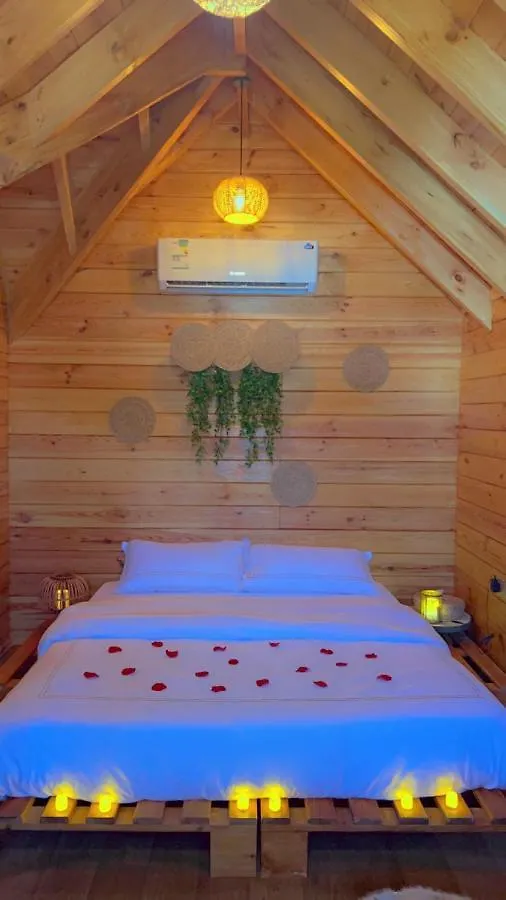 منتجع كوخ دلوج Landhaus